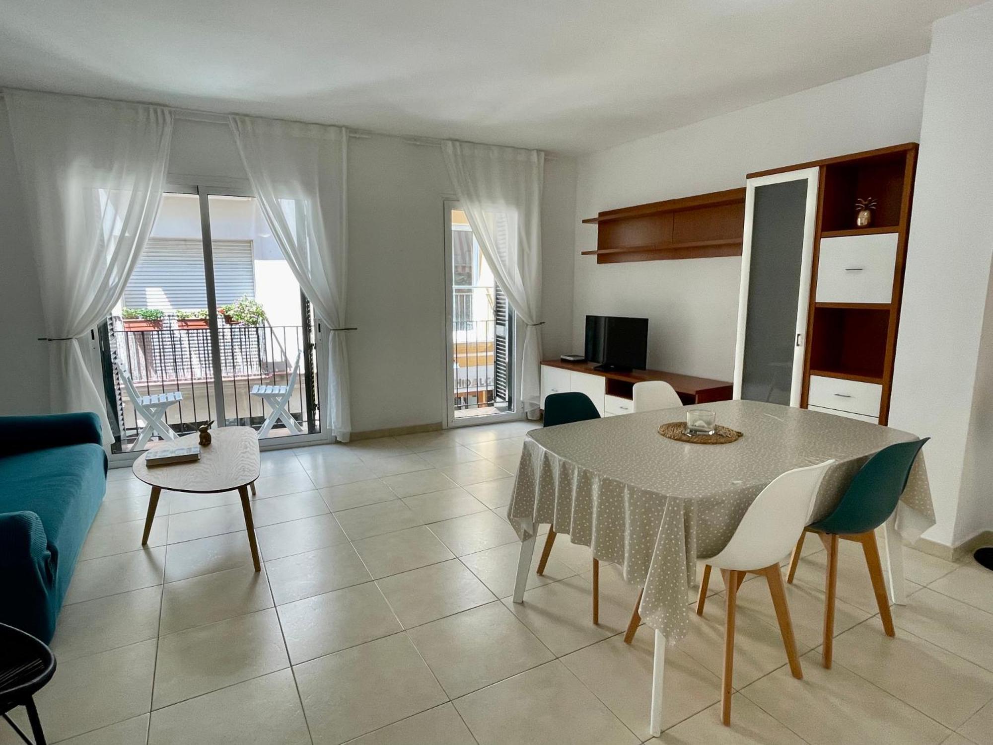 Sant Pau Beach Home With Terrace 锡切斯 外观 照片